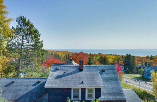 Duluth House | 185 m² House ∙ 5 bedrooms ∙ 8 guests