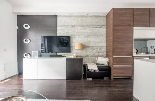 Little Italy Apartment | 186 m² Apartment ∙ 4 bedrooms ∙ 11 guests