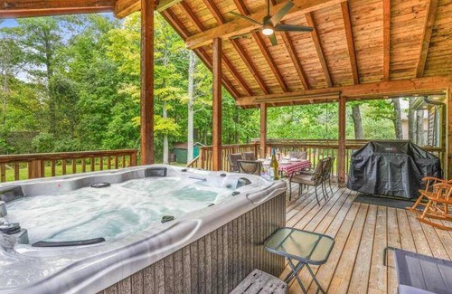 Tiny Ski Chalet | 186 m² Chalet ∙ 4 bedrooms ∙ 8 guests