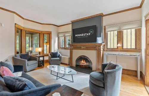 Linden Hills House | 186 m² House ∙ 4 bedrooms ∙ 7 guests