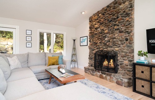 Mound House | 196 m² House ∙ 3 bedrooms ∙ 6 guests