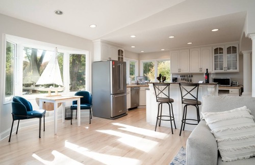 Mound House | 196 m² House ∙ 3 bedrooms ∙ 6 guests