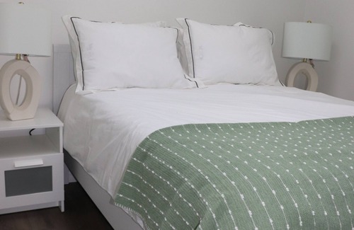 Woodbine Heights House | 2 bedroom oasis in Toronto , minutes from downtown