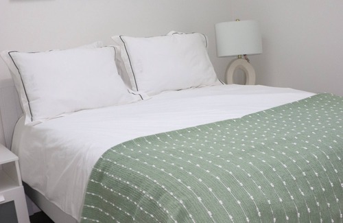 Woodbine Heights House | 2 bedroom oasis in Toronto , minutes from downtown