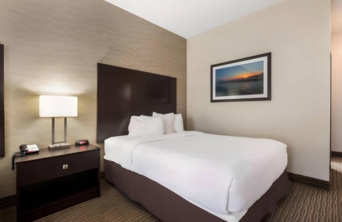 Simcoe Hotel | 200 m² Hotel ∙ 2 guests