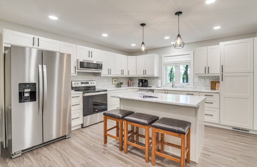 Detroit Lakes House | 227 m² House ∙ 4 bedrooms ∙ 12 guests