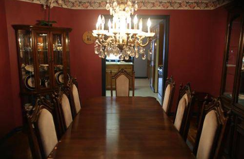 Leeds and the Thousand Islands House | 260 m² House ∙ 3 bedrooms ∙ 8 guests