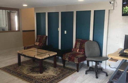 Faribault Hotel | 28 m² Motel ∙ 4 guests