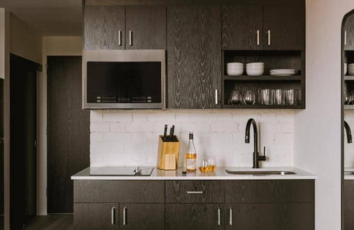 Downtown St. Paul Apartment | 35 m² Serviced apartment ∙ 4 guests