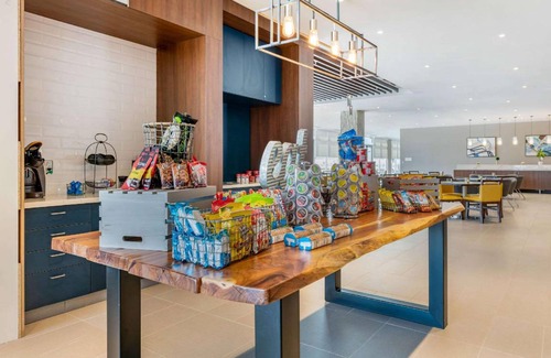 South Loop Hotel | 42 m² Hotel ∙ 8 guests