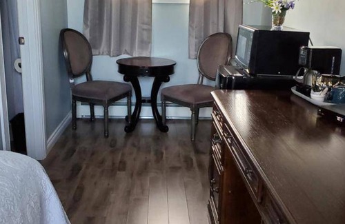 Nipigon Hotel | 51 m² Motel ∙ 6 guests