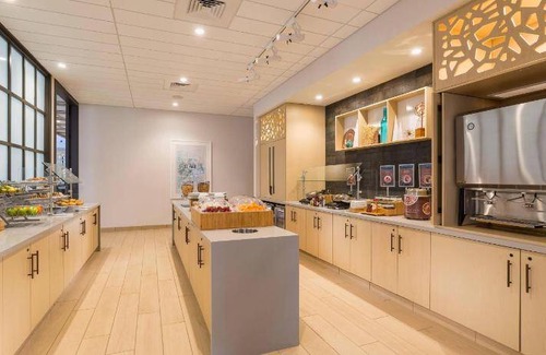 Downtown St. Paul Hotel | 61 m² Hotel ∙ 127 guests