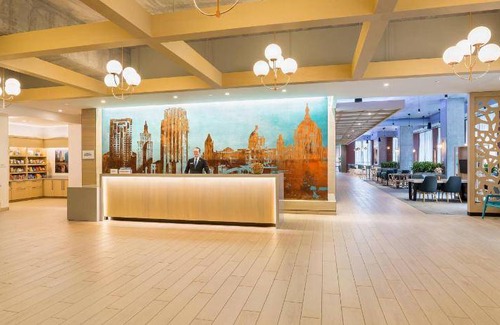 Downtown St. Paul Hotel | 61 m² Hotel ∙ 127 guests