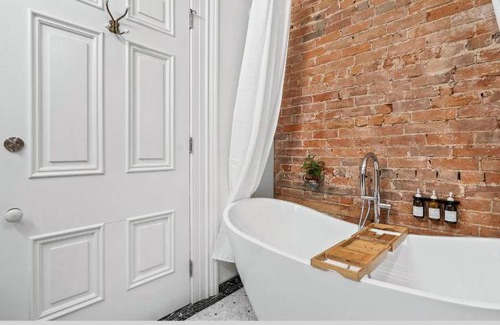Prince Edward Bed & Breakfast | 65 m² Bed and breakfast ∙ 3 guests