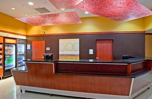 Maple Grove Hotel | 70 m² Hotel ∙ 127 guests