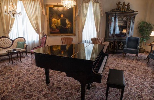 Edina Hotel | 74 m² Hotel ∙ 2 bedrooms ∙ 127 guests