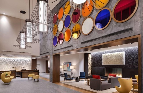 South Loop Hotel | 89 m² Hotel ∙ 127 guests