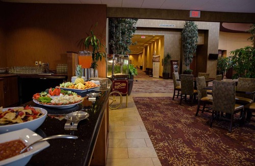 Brooklyn Center Hotel | 90 m² Hotel ∙ 127 guests