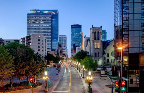 Downtown Minneapolis Hotel | 91 m² Hotel ∙ 127 guests