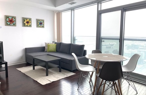 Central Waterfront Condo | Amazing Views - Prime Location - Downtown Toronto
