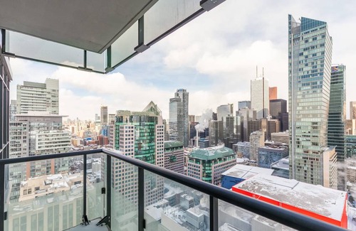 Toronto Entertainment District Apartment | Apartment ∙ 1 bedroom ∙ 4 guests