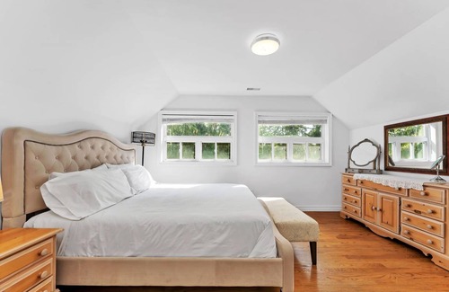 Burlington Apartment | Apartment ∙ 2 bedrooms ∙ 4 guests
