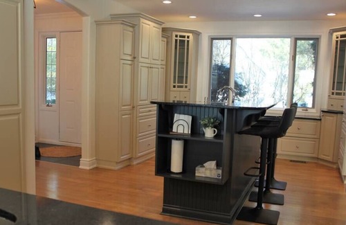 Quinte West House | Bay's Ridge - Waterfront, Pool, Hot Tub