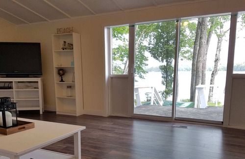 Bracebridge House | Beachy Keen - Wood Lake