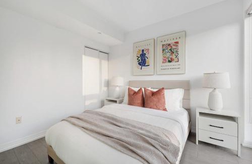 Garden District Apartment | Bright 2BR Condo w Patio Central Toronto Retreat