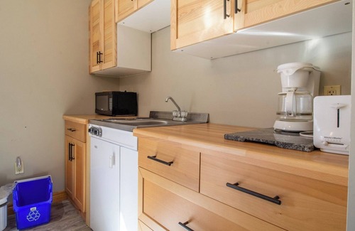 Trent Lakes Cottage | Buckhorn's Angelfire Marsh View