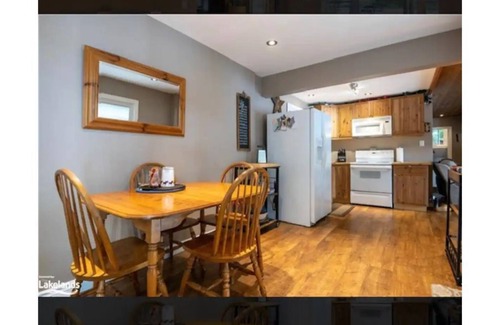 Minden Cottage | Charming, Cozy 4 Season Waterfront Cottage in Minden