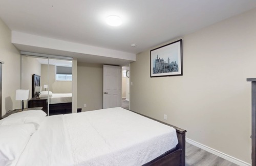 Midland House | Charming retreat with thoughtful amenities - your cozy getaway in the mountains