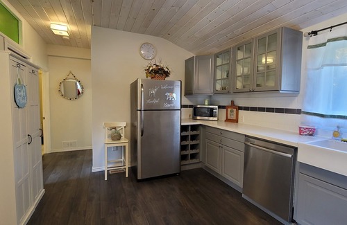 Washago Cottage | Cozy cottage by the water!