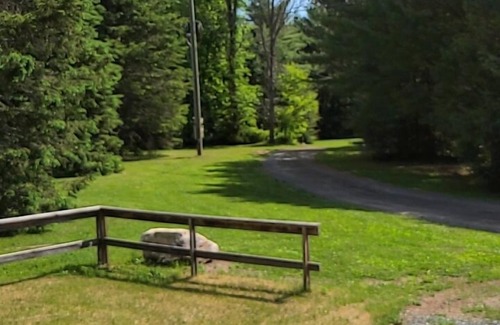 Tweed Cottage | Cozy Riverfront Cottages
