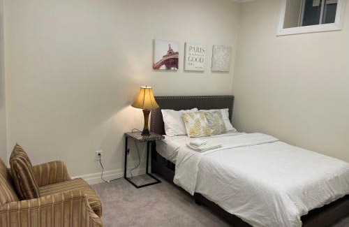 Bowmanville Apartment | DDCOLA serviced apartments