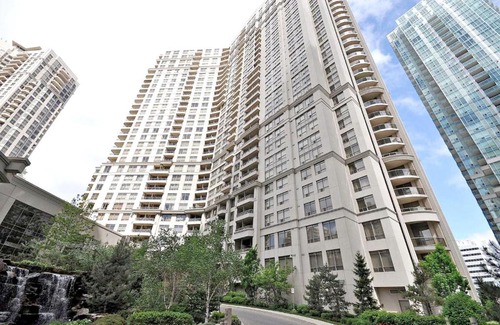 Downtown Mississauga Apartment | Downtown Mississauga Executive Suites SQ1