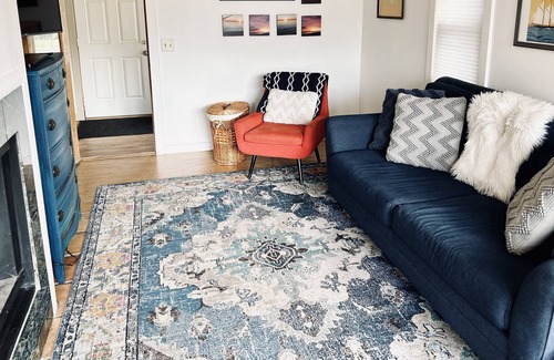 St. Louis County House | Eclectic Park Point Escape