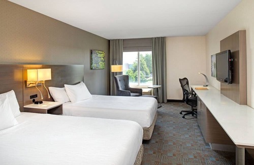 Clearview Hotel | Hilton Garden Inn Toronto/Oakville