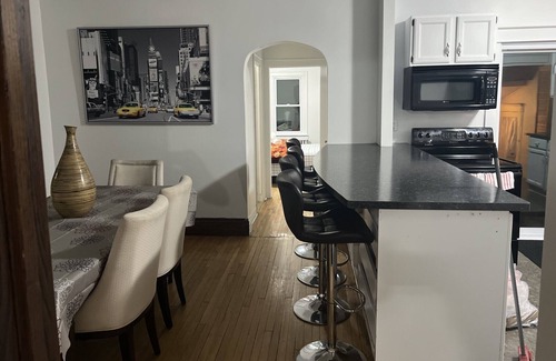 Port Colborne House | Home in Port Colborne near Niagara's best beaches, parks and attractions.