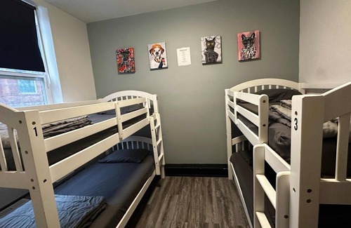 Trinity - Bellwoods Hostel | Hostel ∙ 8 guests
