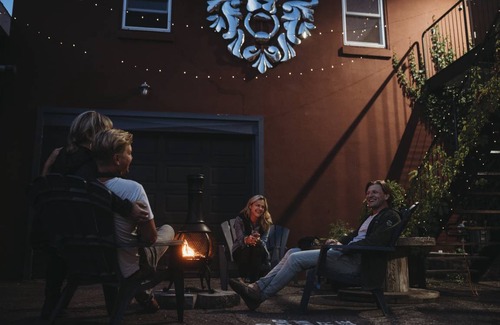 Thunder Bay Hostel | Hostel ∙ 8 guests