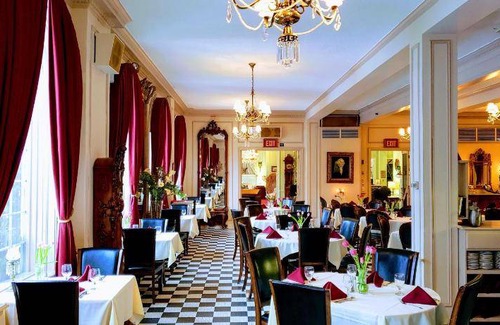 Stillwater Hotel | Hotel ∙ 2 bedrooms ∙ 5 guests