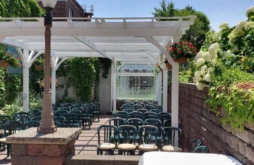 Stillwater Hotel | Hotel ∙ 2 bedrooms ∙ 5 guests