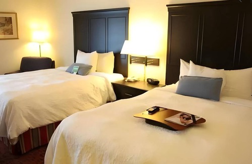 Gateway Hotel | Hotel ∙ 4 guests
