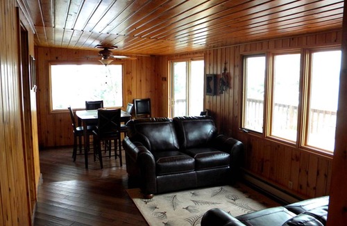 Crane Lake House | House ∙ 2 bedrooms ∙ 4 guests