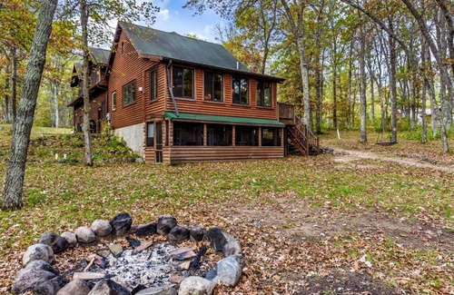 Crosslake House | House ∙ 3 bedrooms ∙ 10 guests