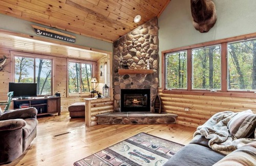 Crosslake House | House ∙ 3 bedrooms ∙ 10 guests