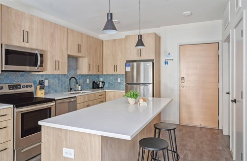 Harrison Apartment | Kasa | Experience Bryn Mawr, Balcony + Gym Access | Minneapolis