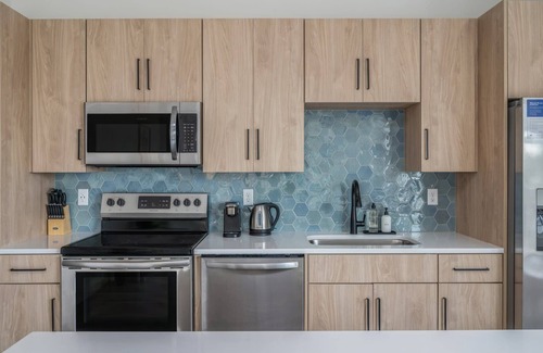 Harrison Apartment | Kasa | Spacious 2BD with Balcony and Gym Access | Minneapolis