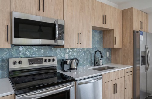 Harrison Apartment | Kasa | Spacious 2BD with Balcony and Gym Access | Minneapolis